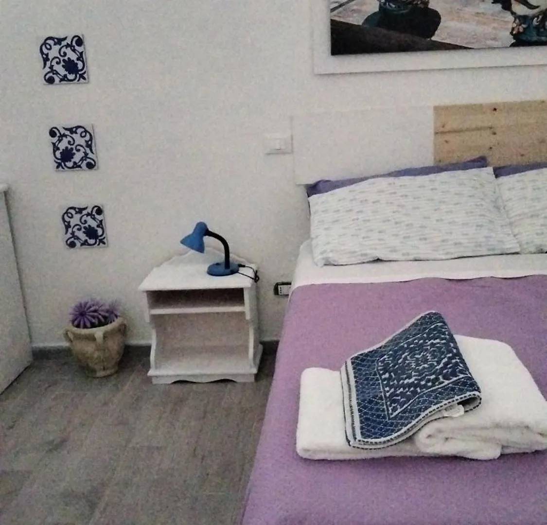 Apartment Casetta Blu Mondello Zona Partanna Palermo
